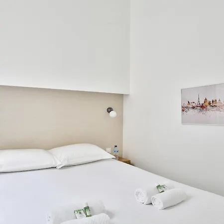 Marais Elegence Suites - Two Bedrooms Paris Exterior photo
